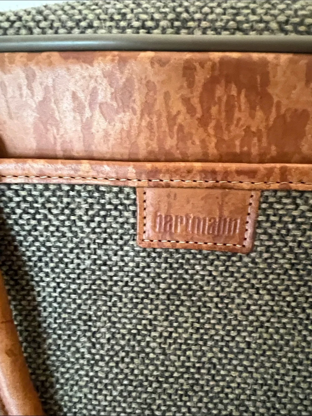 Hartmann signature tweed